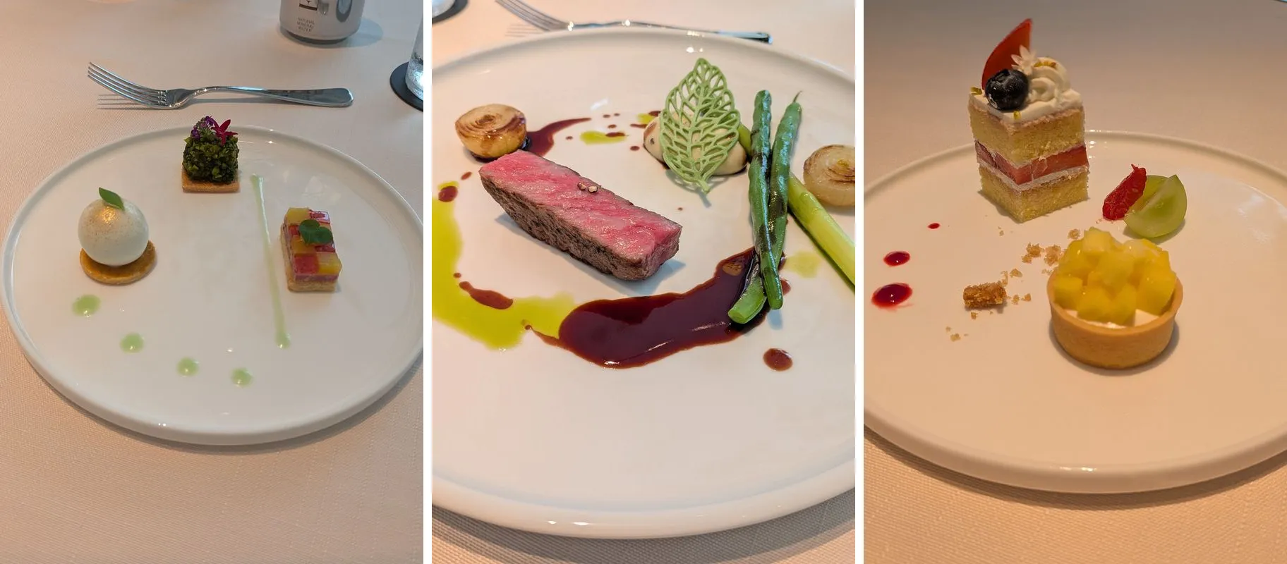 試食の3皿を並べた写真。左から、白い球状の一品など3種が並ぶ前菜、アスパラガスと2色のソースを添えた赤身の肉料理、ショートケーキとフルーツタルトのデザート